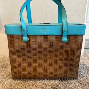 Unique Kate Spade Wine Bag! Perfect gift.